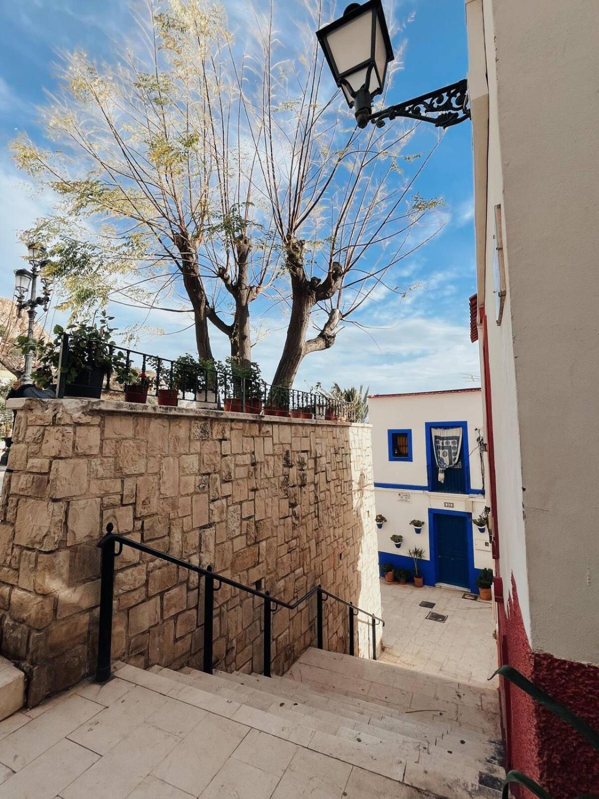 Apartamento En Casco Antiguo De Аликанте Екстериор снимка